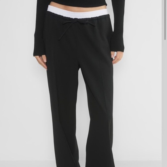 FW24 Aritiza Equity Pant - Picture 1 of 3